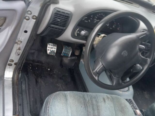 Серый ГАЗ 3110 Волга, объемом двигателя 2.5 л и пробегом 120 тыс. км за 1500 $, фото 4 на Automoto.ua