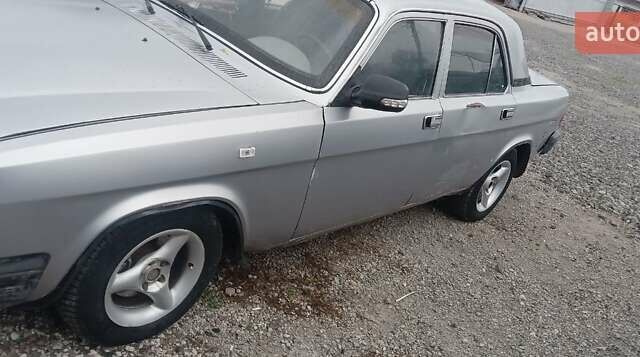 Серый ГАЗ 3110 Волга, объемом двигателя 2.5 л и пробегом 120 тыс. км за 1500 $, фото 1 на Automoto.ua