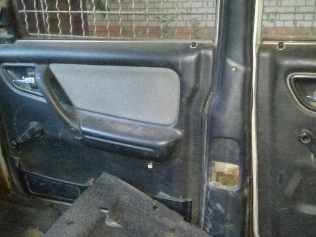 Сірий ГАЗ 3110 Волга, об'ємом двигуна 0.23 л та пробігом 1 тис. км за 450 $, фото 7 на Automoto.ua