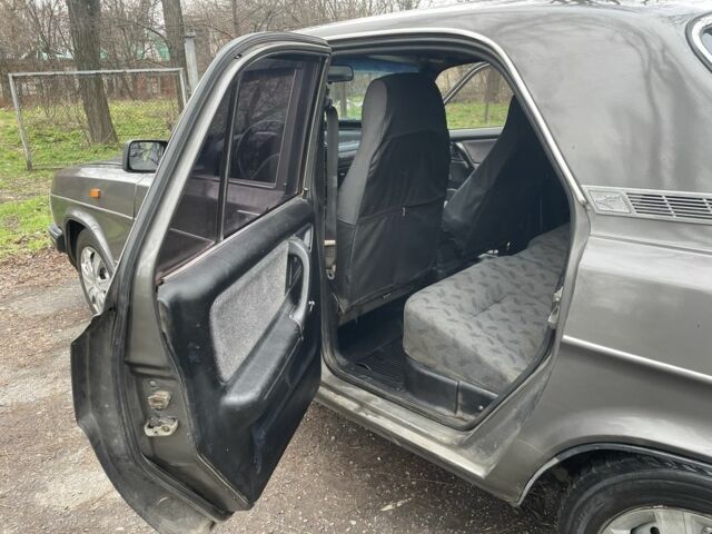 Сірий ГАЗ 3110 Волга, об'ємом двигуна 0 л та пробігом 128 тис. км за 950 $, фото 9 на Automoto.ua