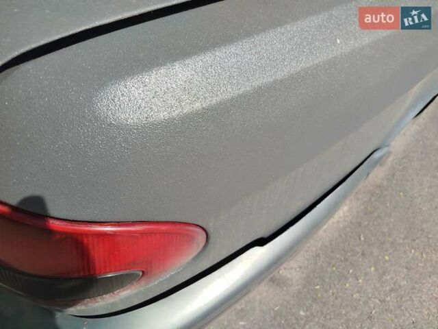 Серый ГАЗ 3110 Волга, объемом двигателя 2.4 л и пробегом 300 тыс. км за 1500 $, фото 3 на Automoto.ua