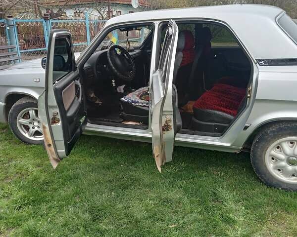 Сірий ГАЗ 3110 Волга, об'ємом двигуна 2.4 л та пробігом 58 тис. км за 2500 $, фото 21 на Automoto.ua