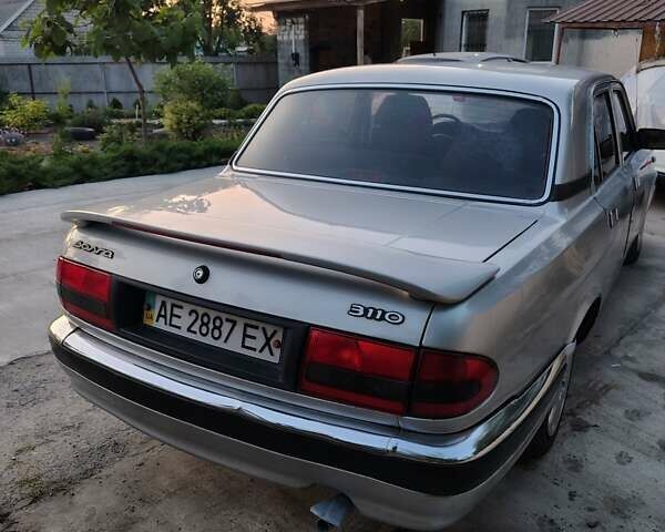 Серый ГАЗ 3110 Волга, объемом двигателя 2.3 л и пробегом 81 тыс. км за 1665 $, фото 3 на Automoto.ua