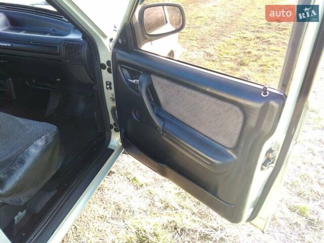 Сірий ГАЗ 3110 Волга, об'ємом двигуна 2.29 л та пробігом 150 тис. км за 2300 $, фото 11 на Automoto.ua