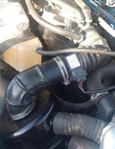 Серый ГАЗ 3110 Волга, объемом двигателя 2.3 л и пробегом 300 тыс. км за 2100 $, фото 9 на Automoto.ua