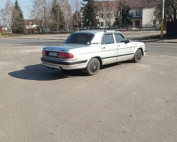 Серый ГАЗ 3110 Волга, объемом двигателя 2.5 л и пробегом 221 тыс. км за 1500 $, фото 1 на Automoto.ua
