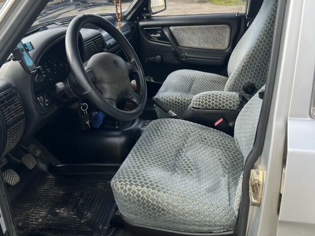 ГАЗ 3110 Волга 2003 в Ковель на Automoto.ua Серый ГАЗ 3110 Волга, объемом двигателя 2.4 л и пробегом 92 тыс. км за 1800 $, фото 7 на Automoto.ua