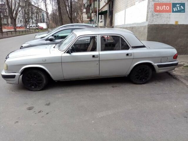 Сірий ГАЗ 3110 Волга, об'ємом двигуна 2.4 л та пробігом 150 тис. км за 1400 $, фото 5 на Automoto.ua