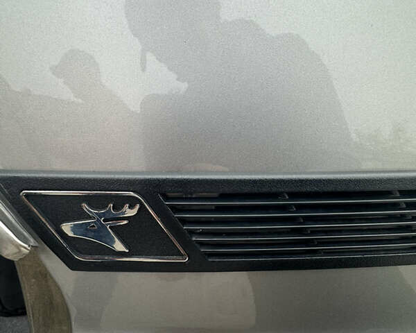 Сірий ГАЗ 3110 Волга, об'ємом двигуна 2.4 л та пробігом 20 тис. км за 3500 $, фото 8 на Automoto.ua