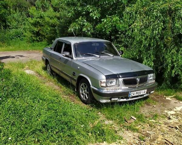 Сірий ГАЗ 3110 Волга, об'ємом двигуна 2.3 л та пробігом 267 тис. км за 1350 $, фото 1 на Automoto.ua