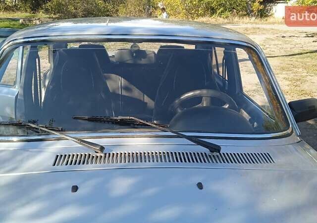 Серый ГАЗ 3110 Волга, объемом двигателя 2.45 л и пробегом 144 тыс. км за 2000 $, фото 2 на Automoto.ua
