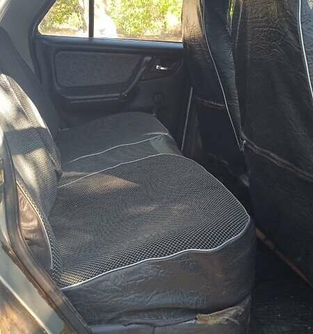 Серый ГАЗ 3110 Волга, объемом двигателя 2.45 л и пробегом 144 тыс. км за 2000 $, фото 5 на Automoto.ua