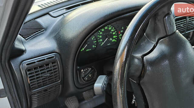 Сірий ГАЗ 3110 Волга, об'ємом двигуна 2.3 л та пробігом 300 тис. км за 3200 $, фото 9 на Automoto.ua