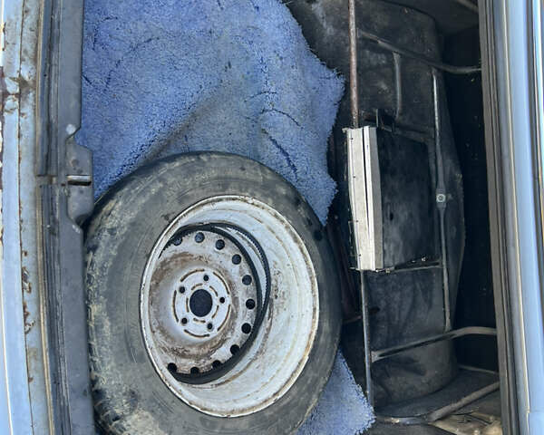 ГАЗ 3110 Волга 2003 у Летичеве на Automoto.ua Сірий ГАЗ 3110 Волга, об'ємом двигуна 2.4 л та пробігом 106 тис. км за 650 $, фото 18 на Automoto.ua