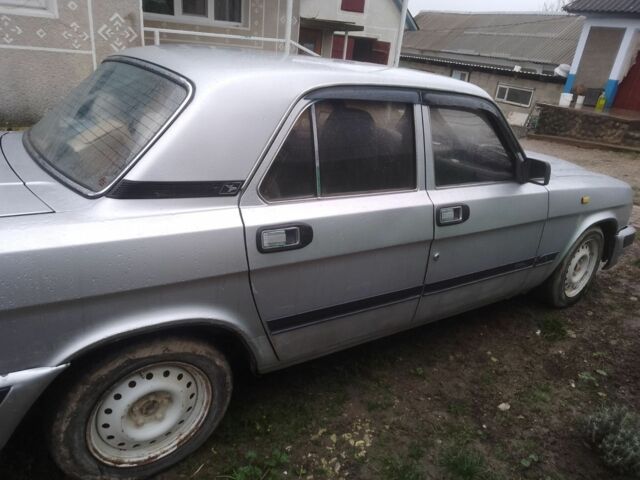 Серый ГАЗ 3110 Волга, объемом двигателя 2.3 л и пробегом 250 тыс. км за 850 $, фото 1 на Automoto.ua