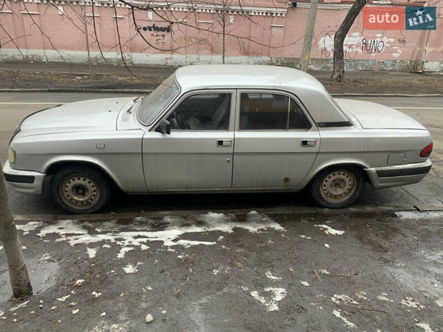Серый ГАЗ 3110 Волга, объемом двигателя 2.3 л и пробегом 138 тыс. км за 1222 $, фото 3 на Automoto.ua