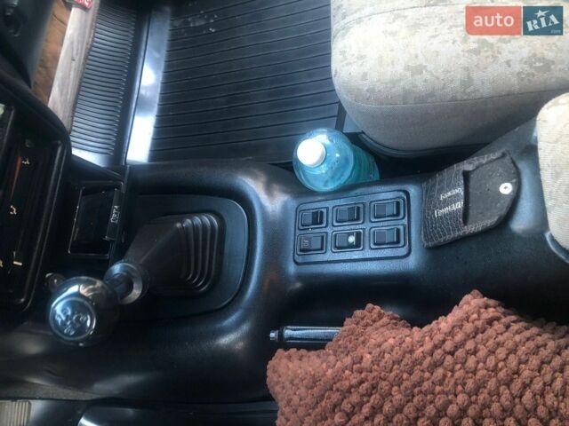 Сірий ГАЗ 3110 Волга, об'ємом двигуна 2.3 л та пробігом 170 тис. км за 2200 $, фото 32 на Automoto.ua