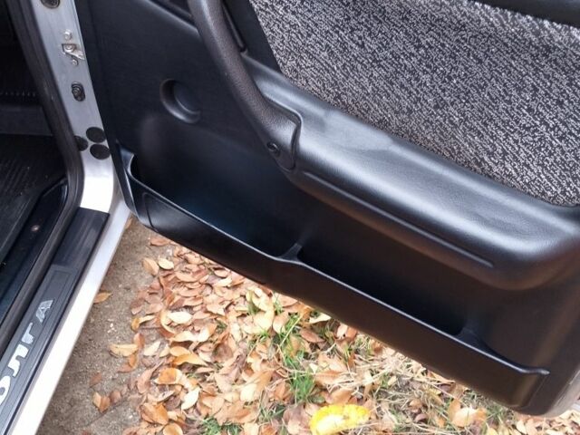 Серый ГАЗ 3110 Волга, объемом двигателя 2.3 л и пробегом 90 тыс. км за 1781 $, фото 4 на Automoto.ua