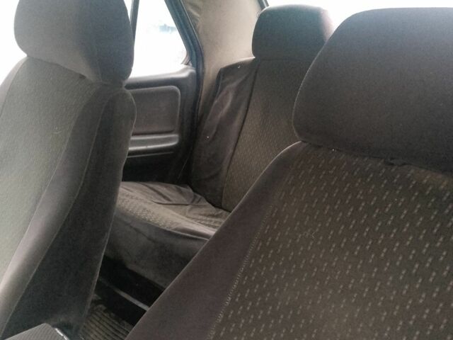 Серый ГАЗ 3110 Волга, объемом двигателя 0 л и пробегом 10 тыс. км за 592 $, фото 4 на Automoto.ua