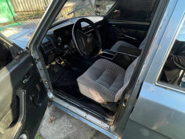 Синій ГАЗ 3110 Волга, об'ємом двигуна 2.4 л та пробігом 3 тис. км за 638 $, фото 4 на Automoto.ua