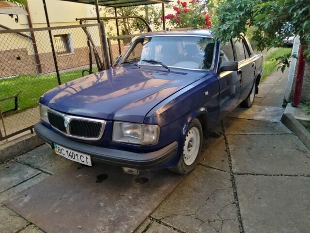 Синий ГАЗ 3110 Волга, объемом двигателя 2.4 л и пробегом 199 тыс. км за 600 $, фото 1 на Automoto.ua