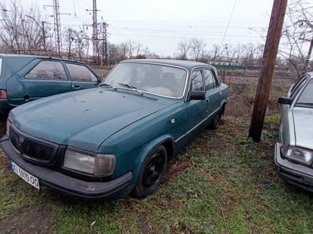 Синий ГАЗ 3110 Волга, объемом двигателя 2.5 л и пробегом 111 тыс. км за 480 $, фото 2 на Automoto.ua