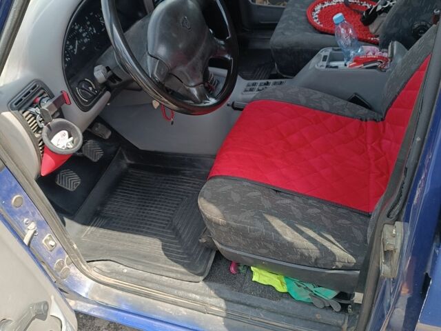 Синій ГАЗ 3110 Волга, об'ємом двигуна 2.5 л та пробігом 160 тис. км за 85000 $, фото 4 на Automoto.ua