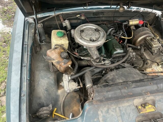 Синий ГАЗ 3110 Волга, объемом двигателя 2.4 л и пробегом 100 тыс. км за 332 $, фото 7 на Automoto.ua