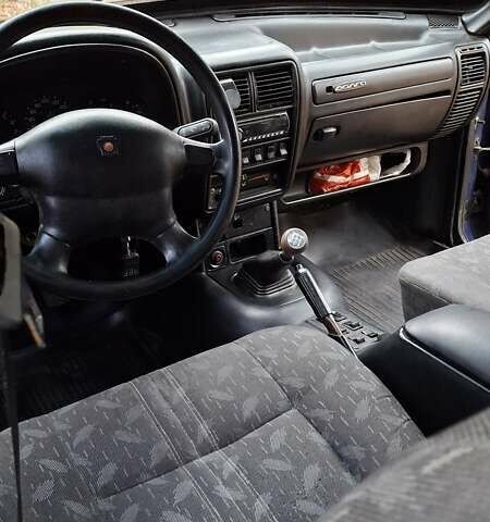 Синій ГАЗ 3110 Волга, об'ємом двигуна 2.49 л та пробігом 200 тис. км за 1200 $, фото 10 на Automoto.ua