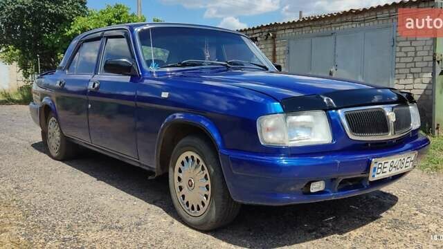 Синий ГАЗ 3110 Волга, объемом двигателя 2.5 л и пробегом 200 тыс. км за 1650 $, фото 2 на Automoto.ua