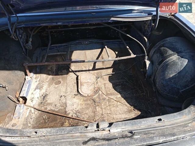 Синий ГАЗ 3110 Волга, объемом двигателя 2.45 л и пробегом 154 тыс. км за 400 $, фото 4 на Automoto.ua