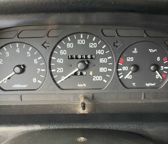 Синий ГАЗ 3110 Волга, объемом двигателя 2.3 л и пробегом 119 тыс. км за 1151 $, фото 5 на Automoto.ua