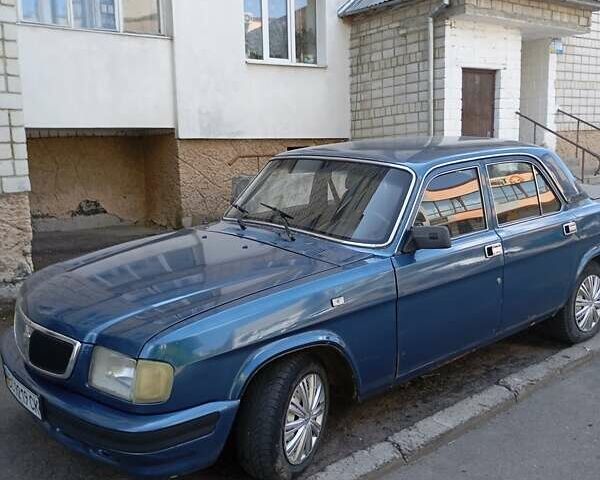 Синий ГАЗ 3110 Волга, объемом двигателя 2.45 л и пробегом 100 тыс. км за 1000 $, фото 2 на Automoto.ua