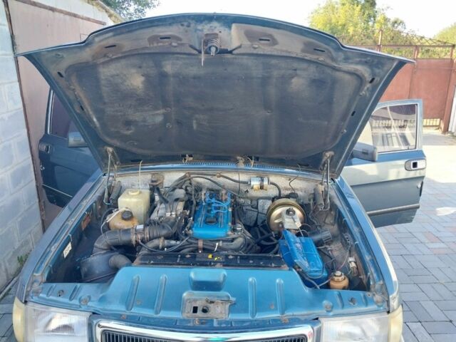 Синий ГАЗ 3110 Волга, объемом двигателя 2.3 л и пробегом 155 тыс. км за 1700 $, фото 7 на Automoto.ua