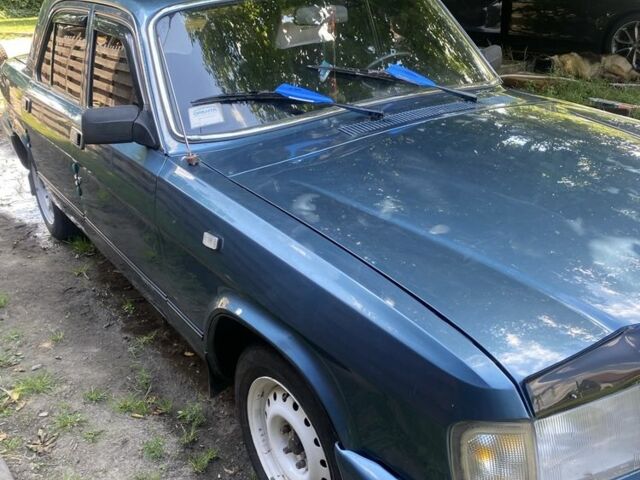 Синий ГАЗ 3110 Волга, объемом двигателя 2.5 л и пробегом 100 тыс. км за 1500 $, фото 2 на Automoto.ua