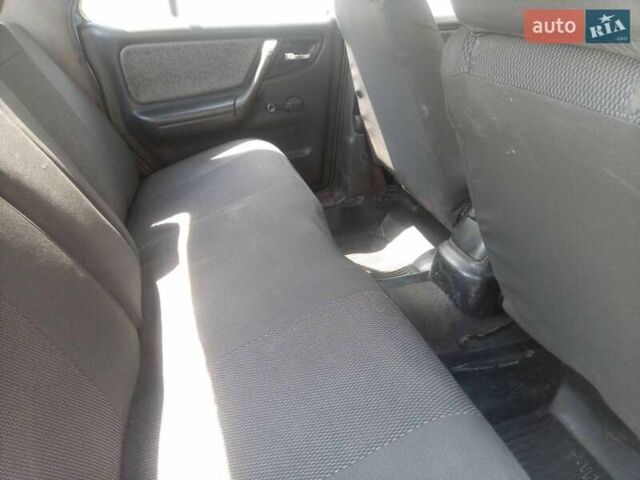 Синий ГАЗ 3110 Волга, объемом двигателя 2.3 л и пробегом 156 тыс. км за 1300 $, фото 3 на Automoto.ua