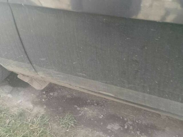 Синий ГАЗ 3110 Волга, объемом двигателя 2.4 л и пробегом 150 тыс. км за 830 $, фото 2 на Automoto.ua