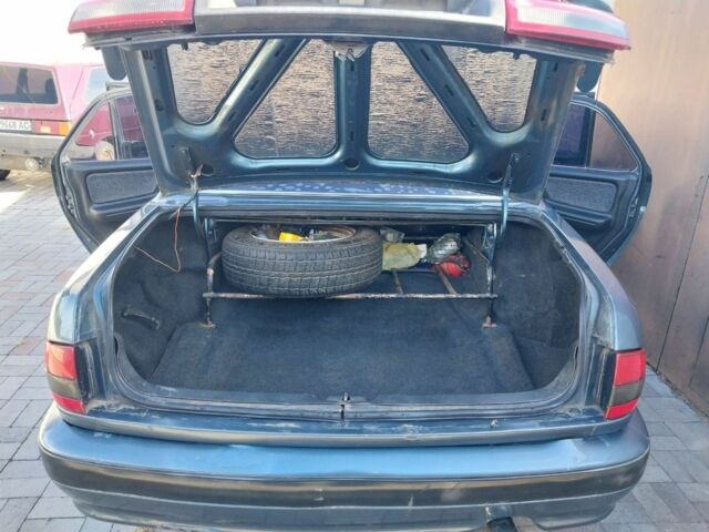 Синий ГАЗ 3110 Волга, объемом двигателя 2.3 л и пробегом 155 тыс. км за 1700 $, фото 2 на Automoto.ua