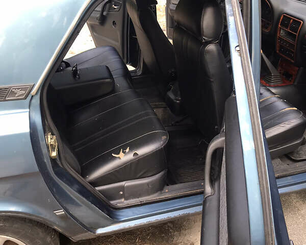 Синий ГАЗ 3110 Волга, объемом двигателя 2.5 л и пробегом 100 тыс. км за 1400 $, фото 10 на Automoto.ua