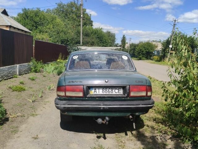 Зелений ГАЗ 3110 Волга, об'ємом двигуна 2 л та пробігом 275 тис. км за 500 $, фото 4 на Automoto.ua