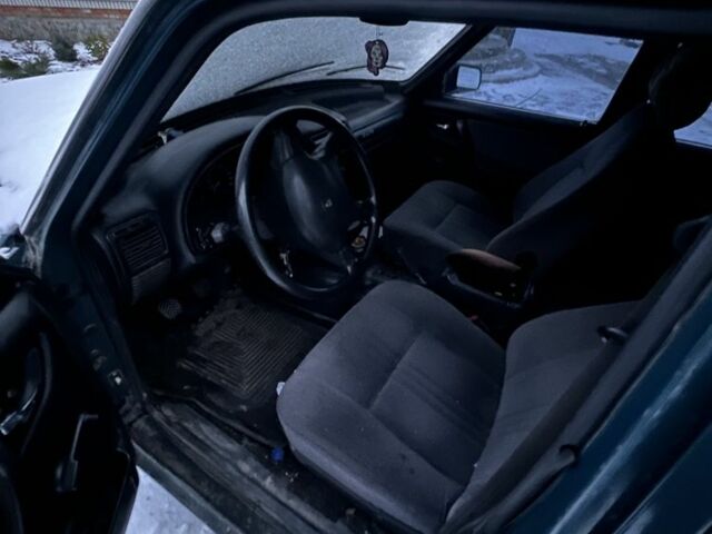 Зелений ГАЗ 3110 Волга, об'ємом двигуна 2.5 л та пробігом 300 тис. км за 355 $, фото 4 на Automoto.ua