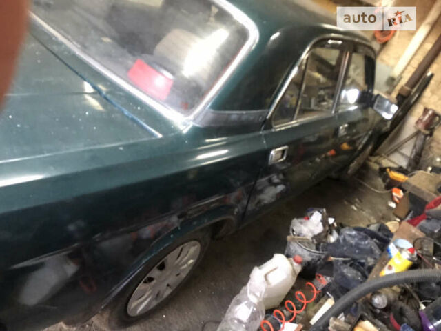 Зелений ГАЗ 3110 Волга, об'ємом двигуна 2.4 л та пробігом 350 тис. км за 250 $, фото 1 на Automoto.ua