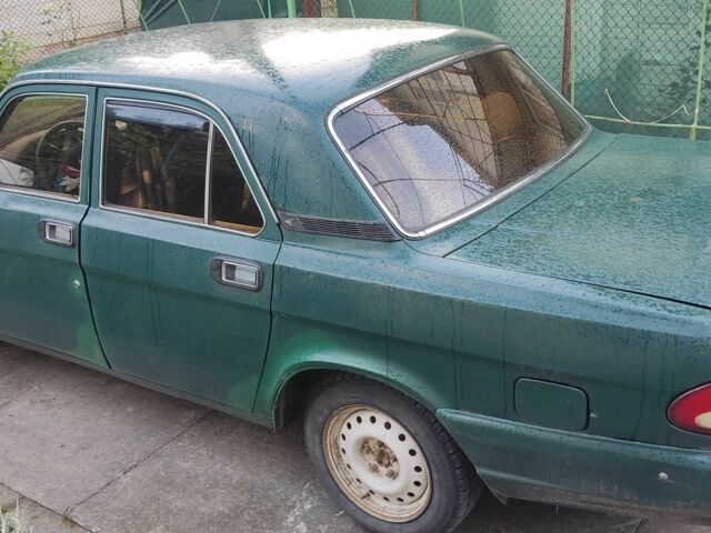 Зеленый ГАЗ 3110 Волга, объемом двигателя 2.4 л и пробегом 179 тыс. км за 1044 $, фото 1 на Automoto.ua