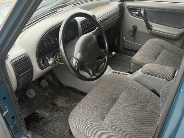 ГАЗ 3110 Волга 2000 в Белой Церкве на Automoto.ua Зеленый ГАЗ 3110 Волга, объемом двигателя 2.4 л и пробегом 96 тыс. км за 523 $, фото 13 на Automoto.ua