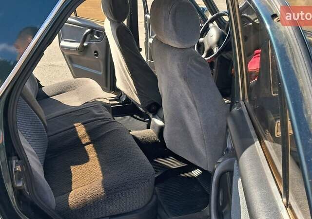 Зелений ГАЗ 3110 Волга, об'ємом двигуна 2.4 л та пробігом 190 тис. км за 1550 $, фото 15 на Automoto.ua