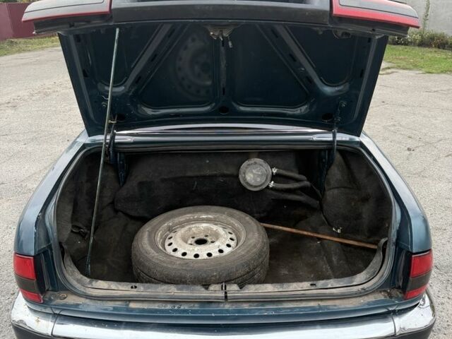 ГАЗ 3110 Волга 2000 в Белой Церкве на Automoto.ua Зеленый ГАЗ 3110 Волга, объемом двигателя 2.4 л и пробегом 96 тыс. км за 523 $, фото 12 на Automoto.ua