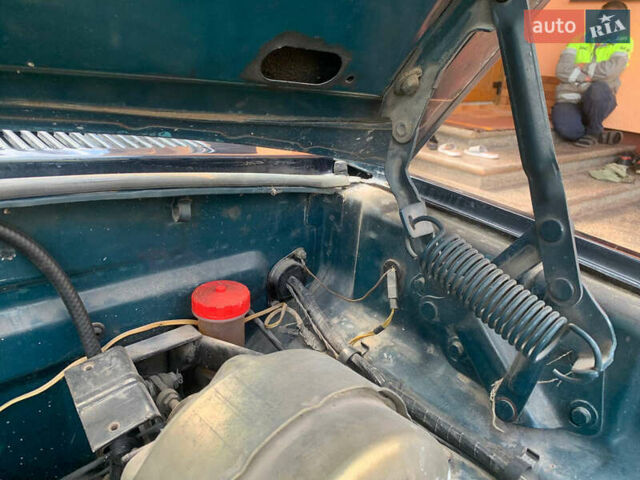 Зелений ГАЗ 3110 Волга, об'ємом двигуна 2.3 л та пробігом 146 тис. км за 1500 $, фото 34 на Automoto.ua