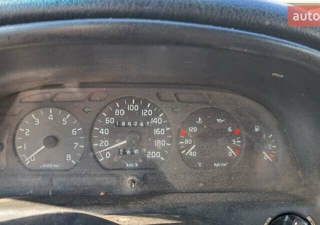 Зелений ГАЗ 3110 Волга, об'ємом двигуна 2.4 л та пробігом 190 тис. км за 1550 $, фото 18 на Automoto.ua