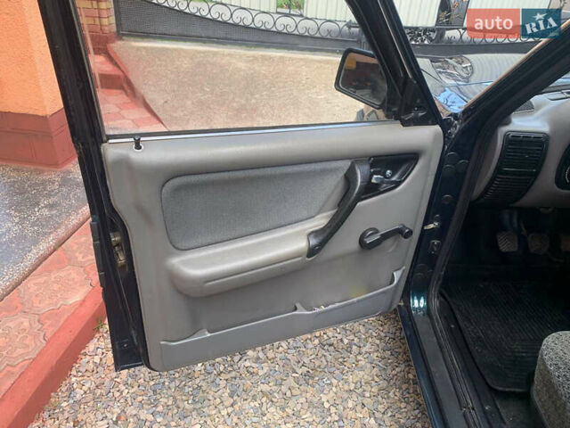 Зелений ГАЗ 3110 Волга, об'ємом двигуна 2.3 л та пробігом 146 тис. км за 1500 $, фото 25 на Automoto.ua