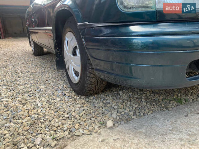 Зелений ГАЗ 3110 Волга, об'ємом двигуна 2.3 л та пробігом 146 тис. км за 1500 $, фото 29 на Automoto.ua